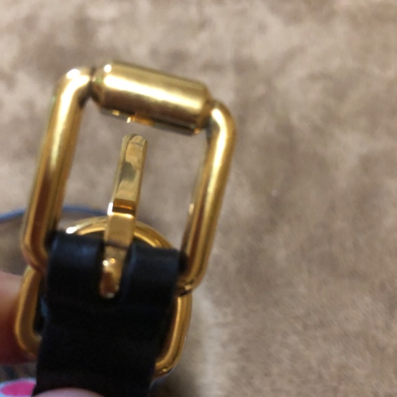 AUTHENTIC GUCCI THIN GOLD BLACK LEATHER STUD BELT - Picture 8 of 9